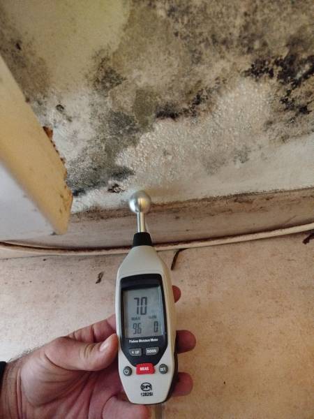 Recherche de fuite façade d’un immeuble en copropriété suite à l’apparition de moisissure et d’humidité dans un appartement à Saint Aunes proche de Vendargues