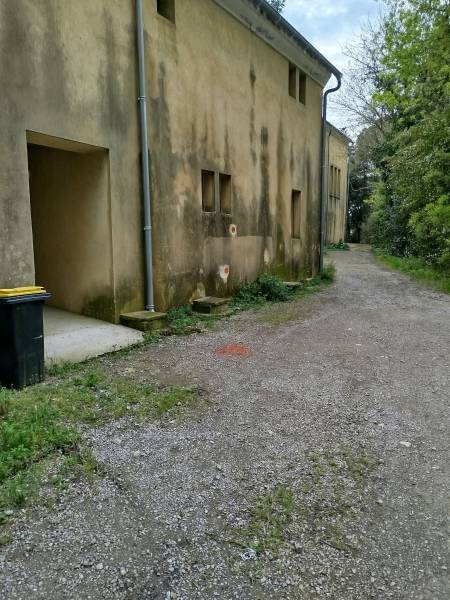 Réalisation d'une recherche de fuite après compteur suite alerte de surconsommation d’eau dans un domaine viticole à Pézenas proche de Valras