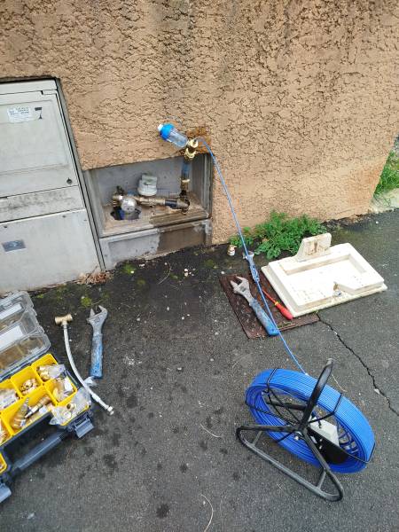 Expertise en recherche de fuite après compteur suite alerte de surconsommation d’eau dans une maison individuelle à Sète proche de Frontignan